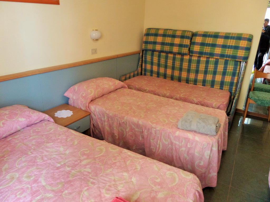 Hotel Lucerna Arma di Taggia Exteriér fotografie