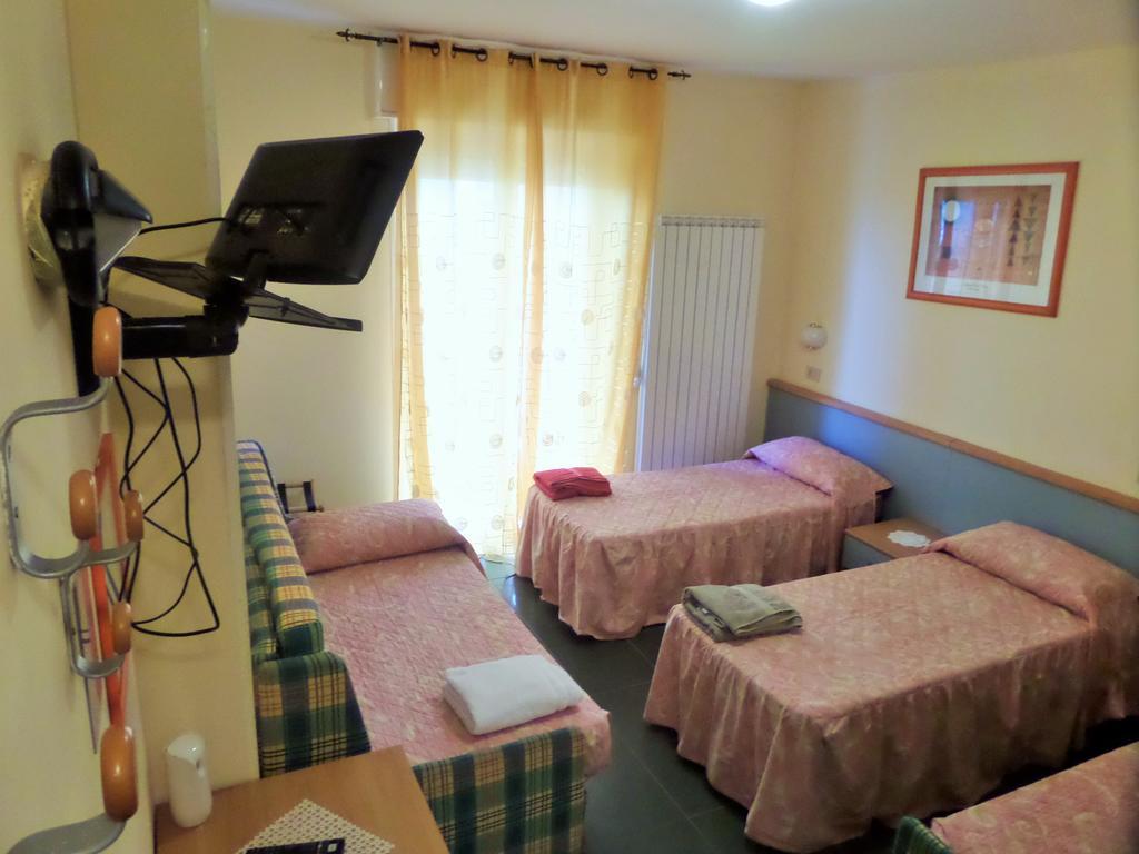 Hotel Lucerna Arma di Taggia Exteriér fotografie