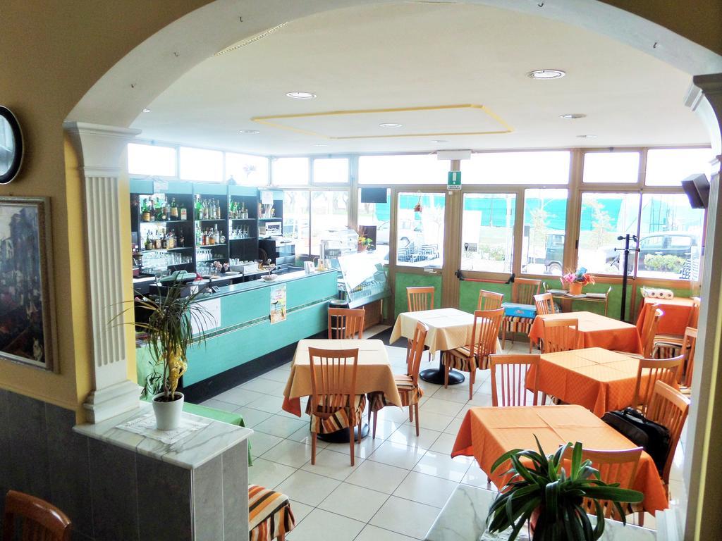 Hotel Lucerna Arma di Taggia Exteriér fotografie